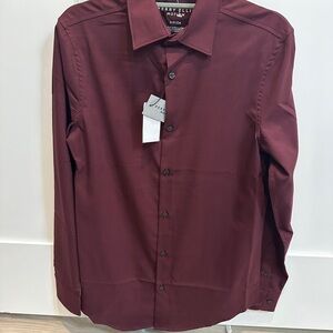 Perry Ellis Motion Burgundy Dress Shirt – Size Small (NWT)